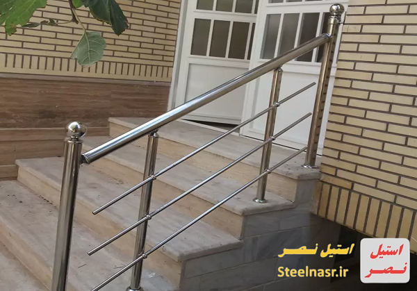 نرده های استیل سه خط